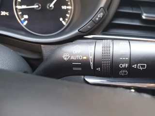 Mazda CX-30 Mazda CX-30 2.0 SkyActiv-X 180pk Luxury / Leder / Adapt. Cruise Control - afbeelding nr 26
