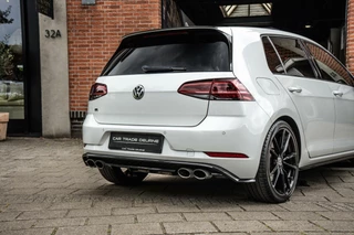 Volkswagen Golf Volkswagen Golf 2.0 TSI 4Motion R Pano / Dyn / DCC - afbeelding nr 6