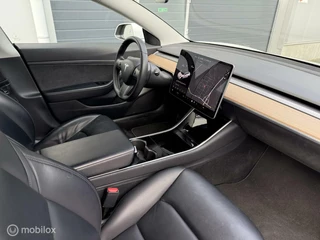 Tesla Model 3 Tesla Model 3 Standard Range Plus 60 kWh - trekhaak - 1e eig - afbeelding nr 4