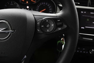 Opel Corsa Opel Corsa 1.2 Edition | Navigatie | Airco | - afbeelding nr 14