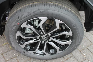 Toyota Yaris Cross Toyota Yaris Cross 1.5 HYBRID 115 FIRST Teamplayer / Winterpack - afbeelding nr 23
