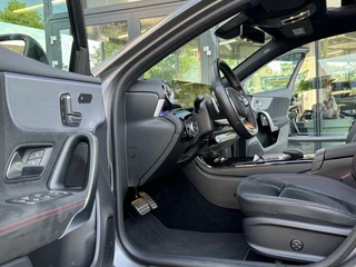 Mercedes-Benz A-Klasse Mercedes A-klasse 180 Business Solution AMG 2021 org 26476km - afbeelding nr 30