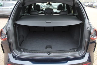 BMW iX3 BMW iX3 High Executive 80 kWh / SoH 99% / Trekhaak / Panoramadak / 360Camera / Head-up / 20'' / Leder / Harman Kardon / Sfeerverlichting / Dodehoek / DAB / Stoelverwarming / ACC - afbeelding nr 17