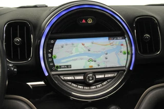 MINI Countryman Mini Countryman 2.0 Cooper S JCW 192 PK Facelift | Pano-dak | CarPlay | Harman/Kardon | HUD | Stoelverwarming | Trekhaak | LED | PDC | - afbeelding nr 28