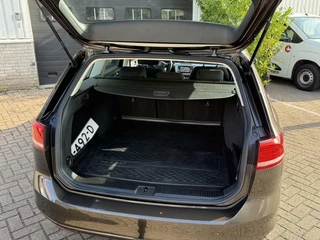 Volkswagen Passat Volkswagen Passat Variant 1.6 TDI AUTOMAAT | TREKH | EURO 6! - afbeelding nr 10