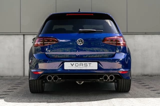 Volkswagen Golf Volkswagen Golf 2.0 TSI R 4Motion Pano Dsg DCC Dynaudio - afbeelding nr 5