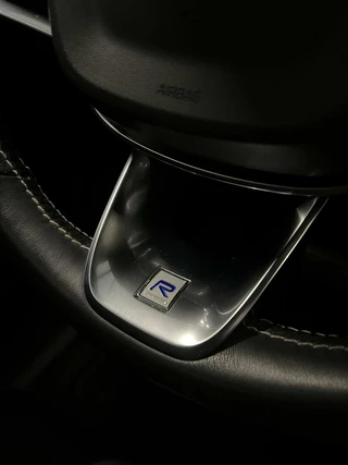 Volvo XC40 Volvo XC40 1.5 T5 Twin Engine R-Design Pano Trekhaak Camera - afbeelding nr 23