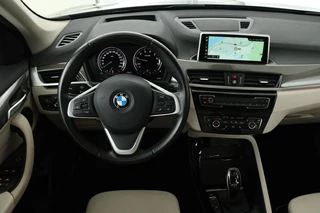BMW X1 BMW X1 sDrive20i Orange Edition II | Leder |  Stoelverwarming | Head-Up | Full LED | Sportstoelen | Navigatie | Park Assist | Bluetooth - afbeelding nr 3