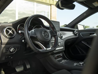 Mercedes-Benz GLA | Achteruitrij camera | High-performance LED | Grootlicht-assistent | 18