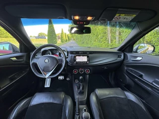 Alfa Romeo Giulietta Alfa Romeo Giulietta 1.750 TBI QV, 240pk, kuipstoelen!! - afbeelding nr 14