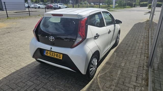 Toyota Aygo Toyota Aygo 1.0 x-fun NLauto - afbeelding nr 7