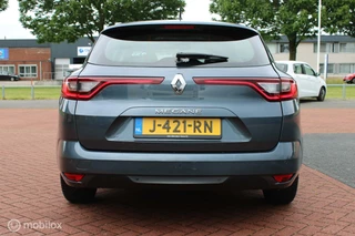 Renault Mégane Estate Renault Megane Estate 1.3 TCe Limited 140 PK, Stoel verwarming, Pdc voor + achter, Clima, App connect, Cruise, Navi. - afbeelding nr 7
