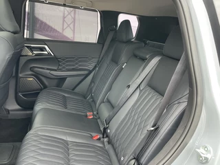 Mitsubishi Outlander Mitsubishi Outlander 2.4 PHEV Instyle - afbeelding nr 25