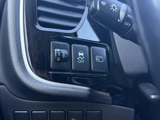 Mitsubishi Outlander Mitsubishi Outlander 2.0 PHEV Business Edition 2e Eigenaar,Navi,Camera,Trekhaak,Leder,Clima,Cruise,Apk tot 01-2026 - afbeelding nr 24