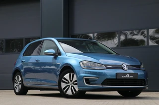 Volkswagen e-Golf e-Golf AppleCarplay Camera Stoelverwarming Ecc Cruise Lmv 122000KM BJ2015