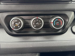Renault Trafic Renault Trafic 2.0 dCi 150 T29 L1H1 Luxe Automaat Cruise control Climate control Parkeersensor 2 x schuifdeur - afbeelding nr 6