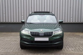 Škoda Karoq Skoda Karoq 1.5 TSI Automaat / Panodak / Leer / Trekhaak /NL - afbeelding nr 4