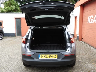 Opel Grandland X Opel Grandland X 1.2 Turbo Bus. Ex., airco, Pdc,CC, stoelen stuur verw., etc - afbeelding nr 40