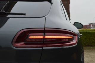 Porsche Macan Rijklaarprijs-Garantie Stoel vent/verw Camera Panorama dak Xenon - afbeelding nr 8