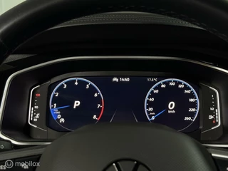 Volkswagen T-Roc Volkswagen T-Roc 1.5 TSI R-LINE DSG | CARPLAY | AD. CRUISE - afbeelding nr 39