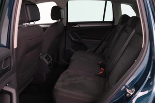 Volkswagen Tiguan Volkswagen Tiguan 1.5 TSI Life | Stoelverwarming | Trekhaak | LED Plus | Camera | Massage | Navigatie | Adaptive cruise | Ergo Active | Navigatie | Keyless - afbeelding nr 8
