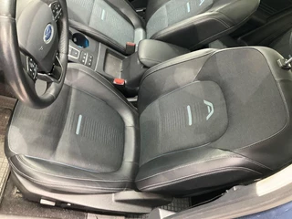 Ford Focus Ford Focus Wagon 2.0 EcoBlue Active Business 150pk | Panoramadak | Wegklapbare trekhaak | Adaptive cruise control  | Bang&Olfusen | Head up Display | Full LED | 2 bandensets | 1.600kg trekgewicht - afbeelding nr 4