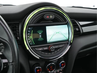 MINI Cooper S Aut. *PANO | NAPPA-FULL-LEATHER | HEAD-UP | HARMAN/KARDON-SURROUND | FULL-LED | JCW-EXHAUST | DAB+ | KEYLESS | NAVI-FULLMAP | CAMERA | CRUISE | AMBIENT-LIGHT | SHIFT-PADDLES | SPORT-SEATS | 1 - afbeelding nr 16