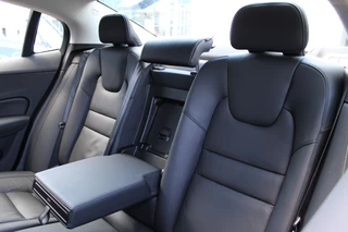 Volvo S60 Volvo S60 2.0 Recharge T8 AWD Ultimate Dark | Schuif/Kantel dak | Head-up | H/K | BLIS | Leder | Pilot Assist - afbeelding nr 43