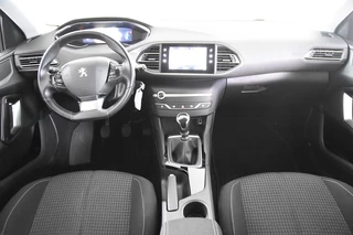 Peugeot 308 Peugeot 308 *1ste Eigenaar*Navigatie*Carplay*Camera* - afbeelding nr 2
