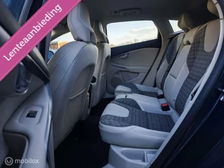 Volvo V40 Volvo V40 2.0 T2 / Dealer onderhouden / Zeer Netjes ! - afbeelding nr 23
