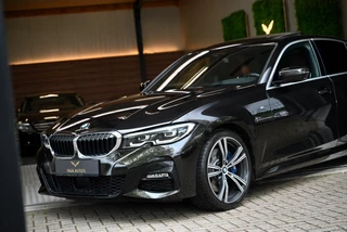 BMW 3 Serie BMW 3-serie 330i M-Sport Individual - Nappaleer - 360 Camera - Adaptive Cruise Control - Stuurverwarming - Keyless Entry - Schuifd - afbeelding nr 30