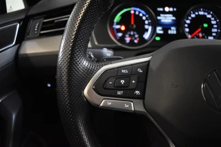 Volkswagen Passat CAMERA/NAVI/MASSAGE - afbeelding nr 25