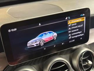 Mercedes-Benz C-Klasse Mercedes-Benz C-klasse 300 de Premium Plus Pack AMG Night | Pano | Keyless | Multibeam | Stoelverwarming - afbeelding nr 25