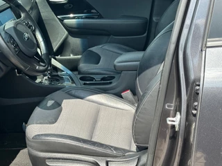Kia Niro Kia Niro 1.6 GDi Hybrid DynamicLine CAMERA - afbeelding nr 9