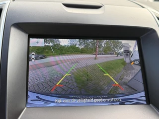 Ford Galaxy Ford Galaxy 2.5 FHEV Titanium 7 pers 190pk  | Trekhaak | Panoramadak | Adaptive cruise control | AGR-stoelen |  Sony audio | Privacy glass | Stoelverwarming - afbeelding nr 16