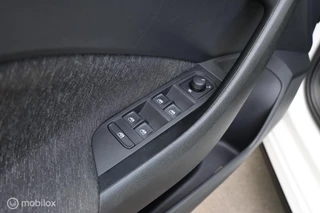 Škoda Kamiq Skoda Kamiq 1.0 TSI Sport / Navi / Virtual / Carplay - afbeelding nr 25
