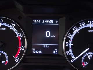 Škoda Octavia AUTOMAAT / STOELVERW / CAMERA / DAB+ / CARPLAY / NL-AUTO - afbeelding nr 33