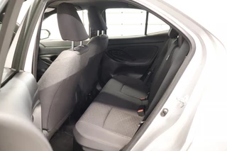 Toyota Yaris Cross Toyota Yaris Cross 1.5 Hybrid Dynamic Plus PDC Dodehoek Stoelverw. - afbeelding nr 18