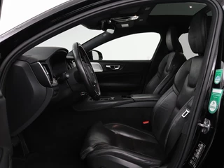 Volvo V60 Volvo V60 2.0 T8 Recharge AWD Inscription | Panoramadak | Bowers & Wilkins | Head-Up | Massage | Ventilatie | Trekhaak | 360 Camera | Leder | Carplay | Achterbankverwarming | Navigatie | PHEV - afbeelding nr 5