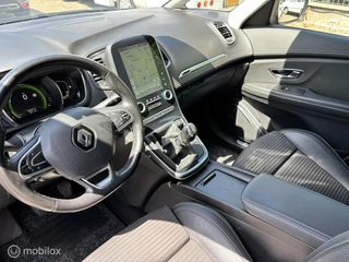Renault Grand Scénic Renault Grand Scenic 1.2 TCe Bose / Navigatie / Half leder - afbeelding nr 11