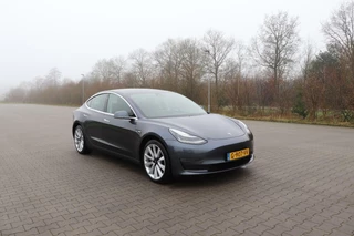 Tesla Model 3 Tesla Model 3 Long Range AWD 75 kWh dual motor leder panodak memoryseats autopliot stoelverwarming v+a - afbeelding nr 2