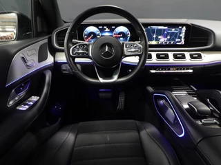 Mercedes-Benz GLE Mercedes-Benz GLE 350 e 4MATIC AMG [APPLE CARPLAY, AIRMATIC, CAMERA + TOP VIEUW, ADAPTIVE CRUISE CONTROL, DIGITAL DASH, SFEERVERLICHTING, STOELVERWARMING, ELEKTRISCHE STOELEN, FLIPPERS, TREKHAAK, NAVIGATIE, NIEUWSTAAT] - afbeelding nr 4
