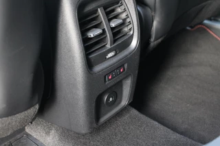 Ford Kuga Ford Kuga 2.5 PHEV ST-Line X 225pk | Panoramadak | Adaptive cruise control | Technology Pack | Winterpack | Dodehoeksensoren - afbeelding nr 15