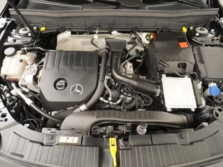 Mercedes-Benz GLB Mercedes-Benz GLB 200 AMG // Panoramadak // Sfeerverlichting // Carplay // Nightpakket // Camera // LED - afbeelding nr 9