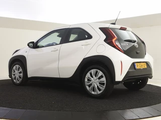 Toyota Aygo Toyota Aygo X 1.0 VVT-i S-CVT Play Automaat | Camera - afbeelding nr 2