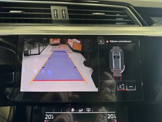 Audi e-tron Audi e-tron e-tron 50 quattro Launch edition plus 71 kWh | SoH 88% | Camera | Panoramadak | Leder | Afn. trekhaak | Adaptive cruise | Stoelverwarming | Navi | Carplay - afbeelding nr 10