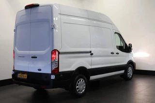 Ford Transit Ford Transit 2.0 TDCI 170PK L2H3 AUTOMAAT EURO 6 - Airco - Camera - Cruise - €13.950,- Excl. - afbeelding nr 2
