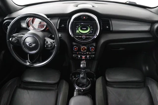 MINI Cooper Mini Mini 1.5 Cooper Chili Business (PANORAMADAK, NAVIGATIE, AUTOMAAT, CRUISE CONTROL, PARKEERSENSOREN, LEER, NL-AUTO) - afbeelding nr 3