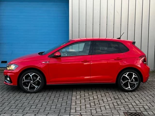 Volkswagen Polo Volkswagen Polo 1.0 TSI Highline Business R AUT STOELVERWARMING - afbeelding nr 4