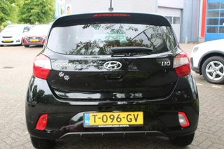 Hyundai i10 Hyundai i10 1.2 Premium Navi/Carplay/Cam/Pdc/wint/All weather 15